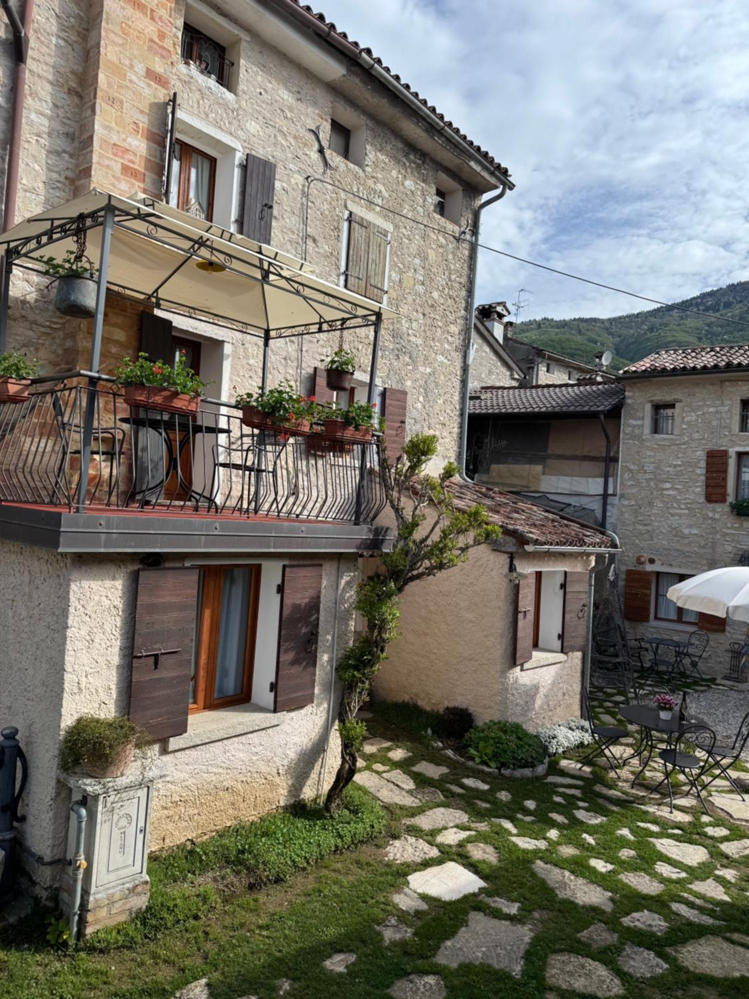 Casa Angela Stayerat A Segusino Valdobbiadene Sequsino Esterno foto